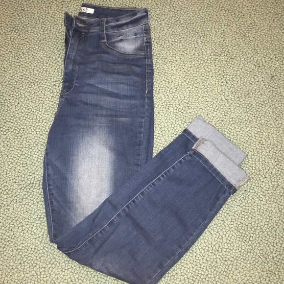 Blue jeans - Picture 1 of 6